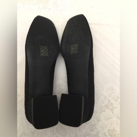 NYDJ Black Ballet Flats Timeless Elegance - Picture 5 of 11